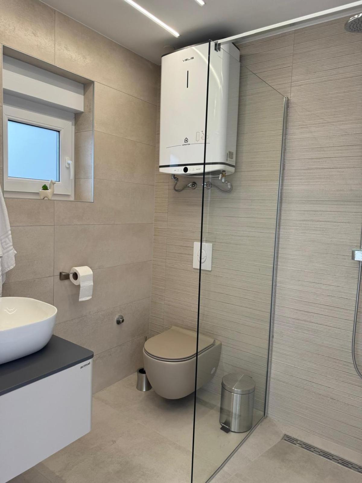 Apartmani Emanuel Нин Экстерьер фото